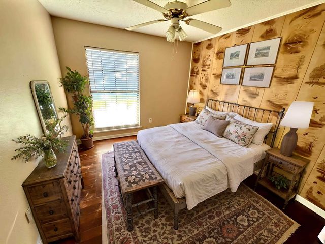 3625 Baker Dr, Houma, LA 70363