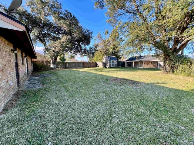 3625 Baker Dr, Houma, LA 70363