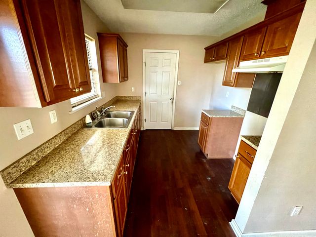 3625 Baker Dr, Houma, LA 70363