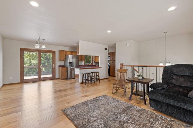 810 SYCAMORE, Rapid City, SD 57701