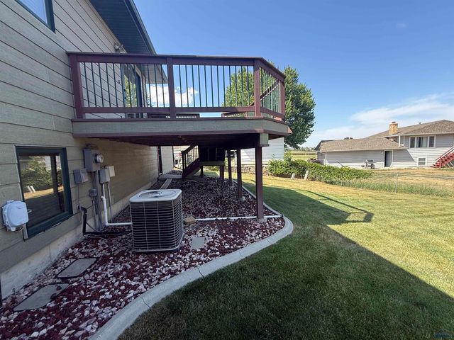 810 SYCAMORE, Rapid City, SD 57701
