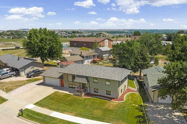 810 SYCAMORE, Rapid City, SD 57701