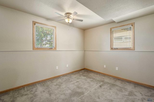 810 SYCAMORE, Rapid City, SD 57701