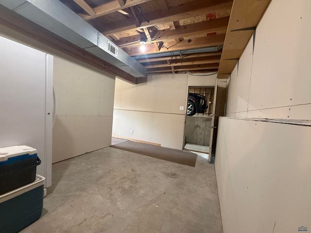 810 SYCAMORE, Rapid City, SD 57701