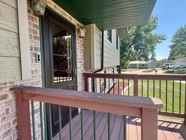 810 SYCAMORE, Rapid City, SD 57701
