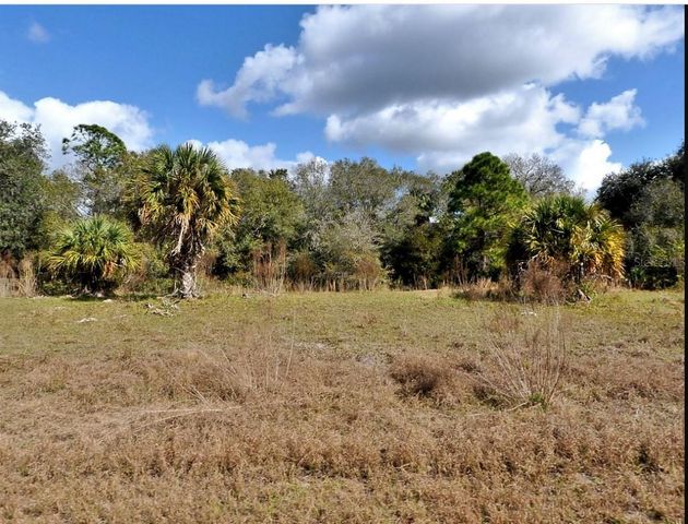 GROVER CIRCLE, North Port, FL 34288