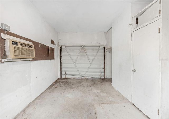 2423 AUBURN STREET S, St Petersburg, FL 33712