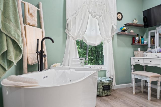 209 Squaw Valley Trail, Hot Springs, AR 71901