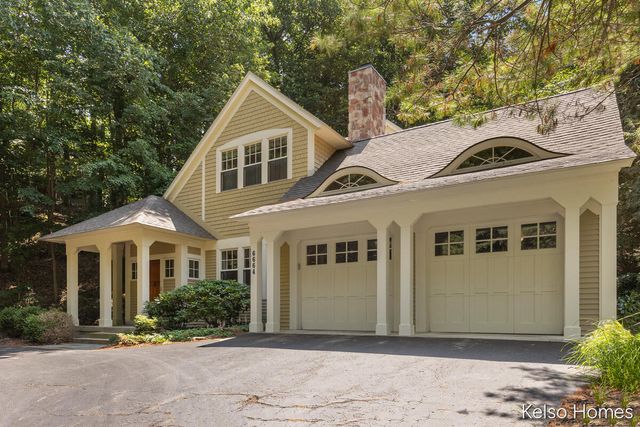 6664 Scenic Shores Drive, Holland, MI 49423