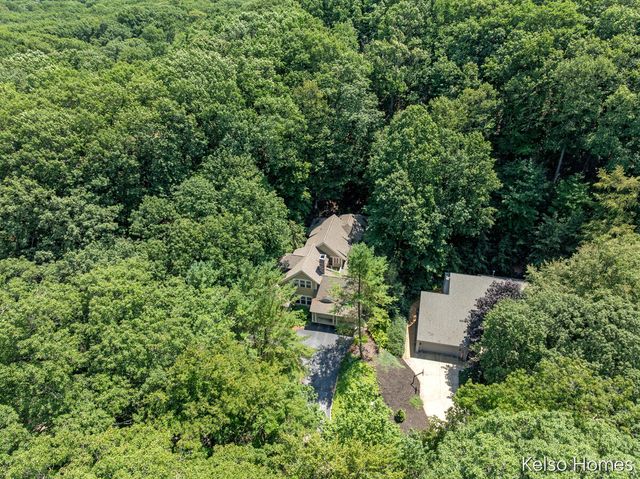 6664 Scenic Shores Drive, Holland, MI 49423