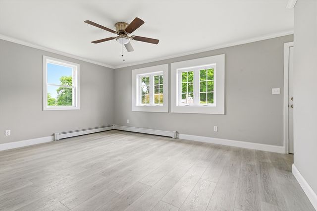43 Chestnut Avenue, Auburn, MA 01501