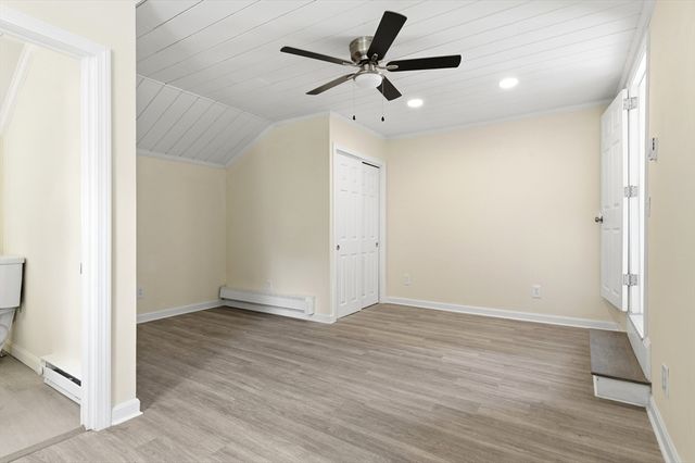 43 Chestnut Avenue, Auburn, MA 01501