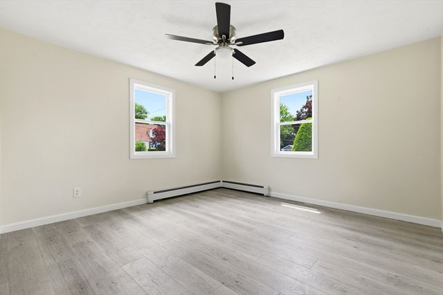 43 Chestnut Avenue, Auburn, MA 01501