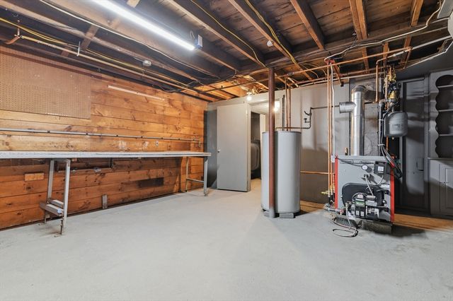43 Chestnut Avenue, Auburn, MA 01501