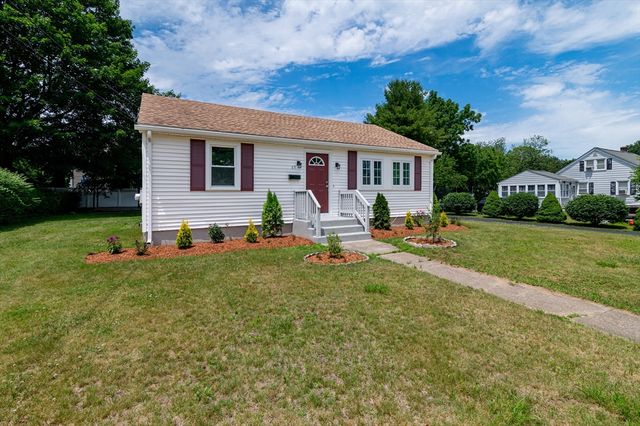 43 Chestnut Avenue, Auburn, MA 01501