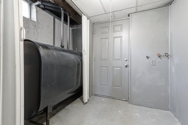 43 Chestnut Avenue, Auburn, MA 01501