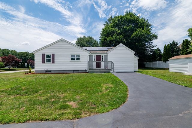 43 Chestnut Avenue, Auburn, MA 01501