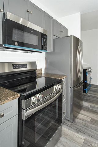 5330 Pershing Avenue 106, St Louis, MO 63112