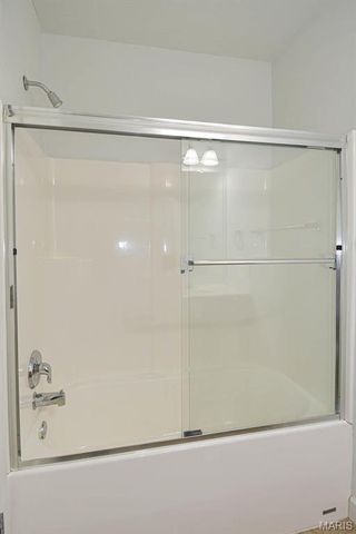 5330 Pershing Avenue 106, St Louis, MO 63112