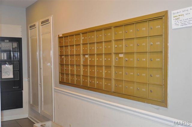 5330 Pershing Avenue 106, St Louis, MO 63112