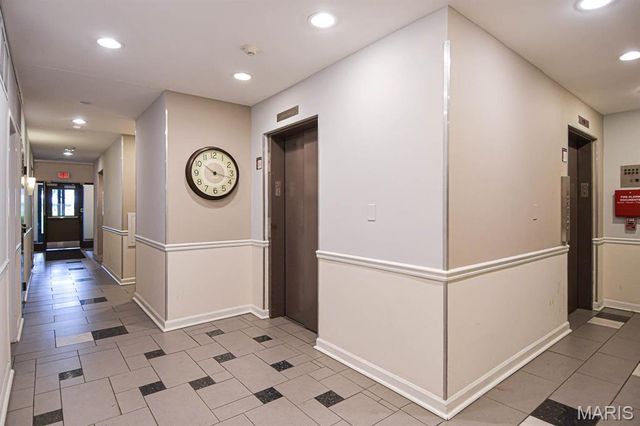 5330 Pershing Avenue 106, St Louis, MO 63112