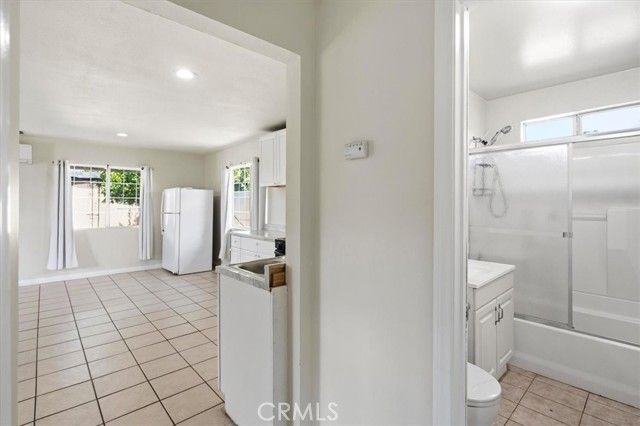 13881 Daventry, Pacoima (los Angeles), CA 91331