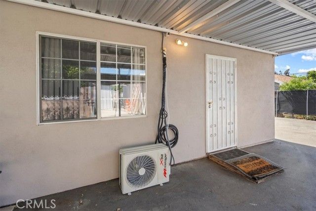 13881 Daventry, Pacoima (los Angeles), CA 91331
