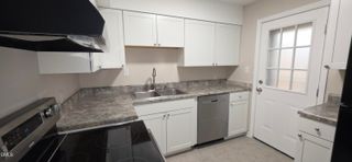 220 Elizabeth Street Apt A18, Chapel Hill, NC 27514
