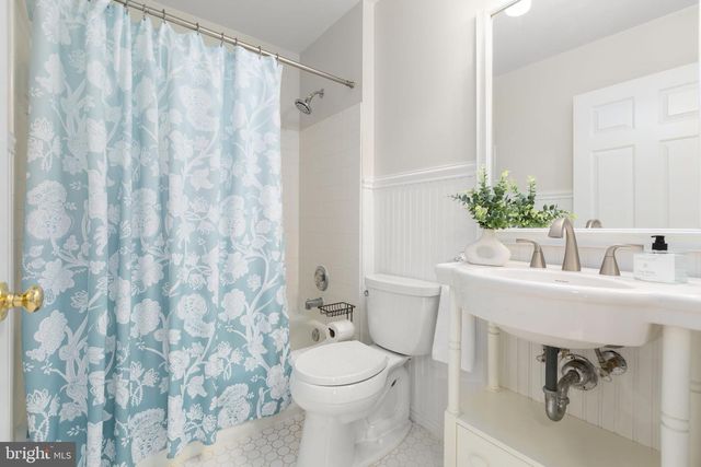 10112 MINDY CT, Fredericksburg, VA 22408