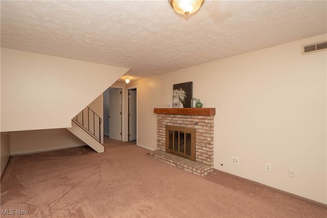 5648 Hill Run Circle NW, Massillon, OH 44646