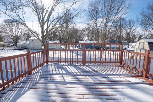 5648 Hill Run Circle NW, Massillon, OH 44646