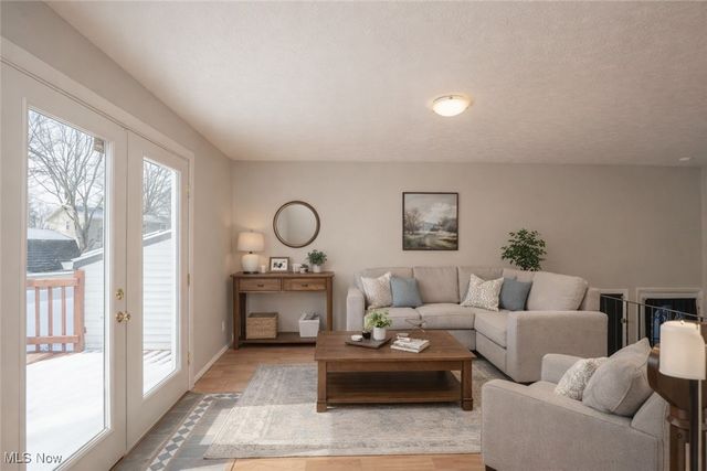 5648 Hill Run Circle NW, Massillon, OH 44646