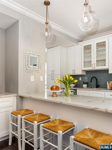 70 Clark Street, Glen Ridge, NJ 07028