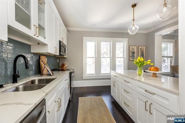 70 Clark Street, Glen Ridge, NJ 07028