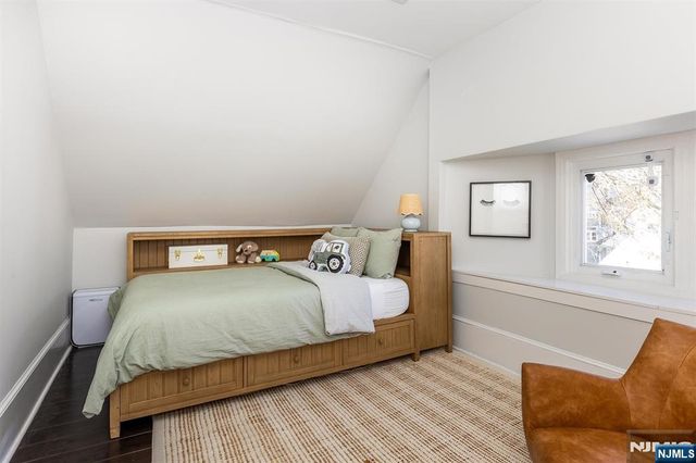 70 Clark Street, Glen Ridge, NJ 07028