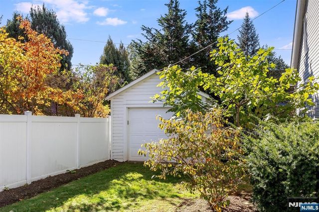 70 Clark Street, Glen Ridge, NJ 07028