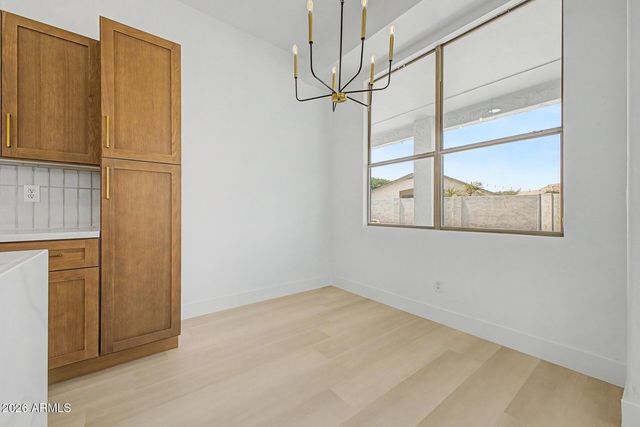 6582 W Oraibi Drive, Glendale, AZ 85308