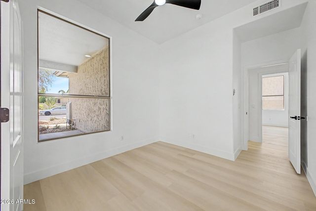 6582 W Oraibi Drive, Glendale, AZ 85308