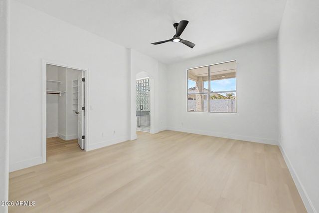 6582 W Oraibi Drive, Glendale, AZ 85308