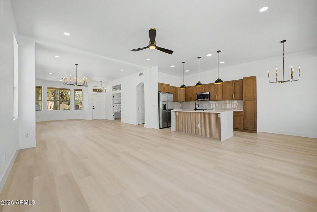 6582 W Oraibi Drive, Glendale, AZ 85308 — photo 2
