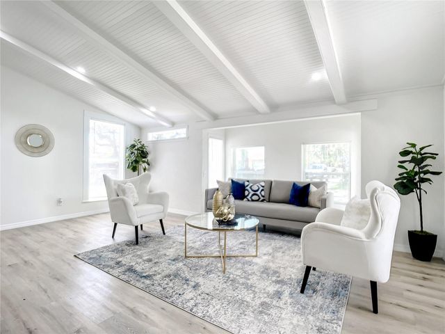 110 PALM PLACE, Daytona Beach, FL 32114