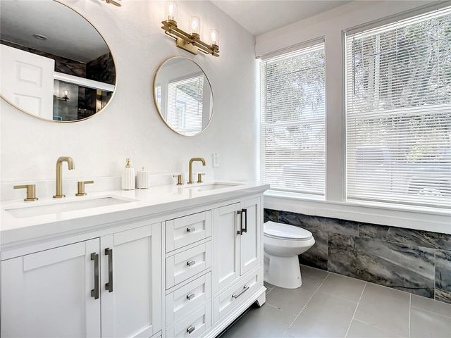 110 PALM PLACE, Daytona Beach, FL 32114