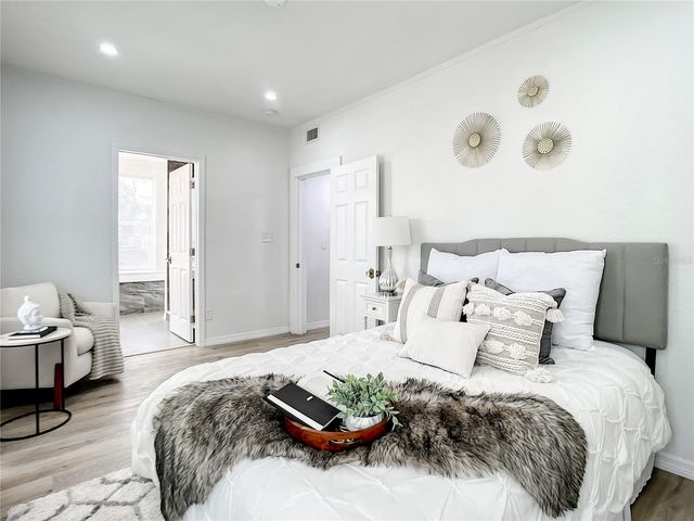 110 PALM PLACE, Daytona Beach, FL 32114