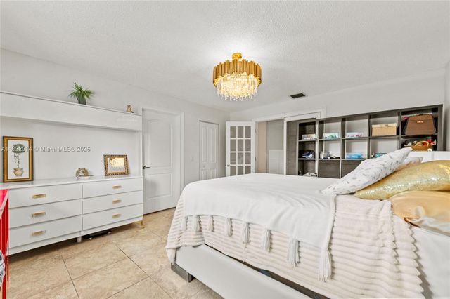 17130 SW 93rd Ave, Palmetto Bay, FL 33157