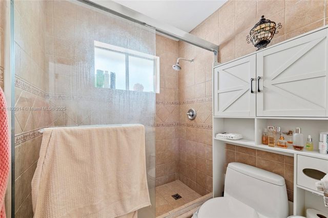 17130 SW 93rd Ave, Palmetto Bay, FL 33157