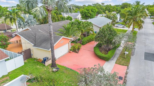 17130 SW 93rd Ave, Palmetto Bay, FL 33157