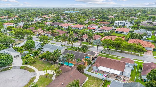17130 SW 93rd Ave, Palmetto Bay, FL 33157