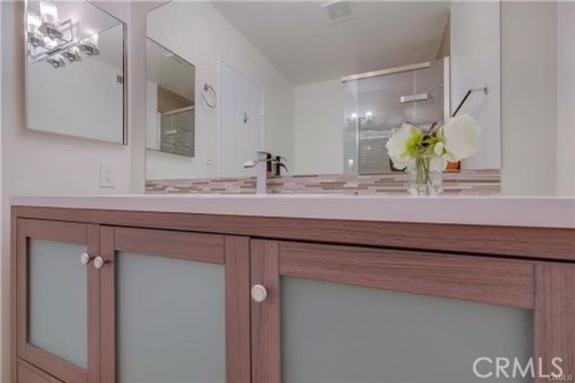12720 Burbank 114, Valley Village, CA 91607
