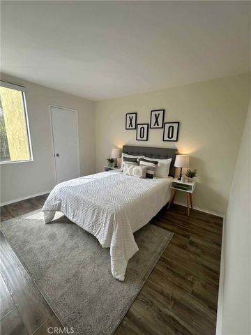 12720 Burbank 114, Valley Village, CA 91607
