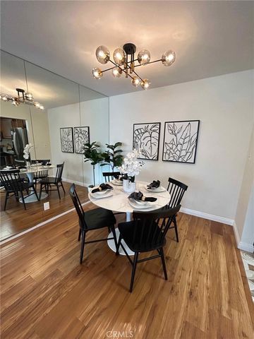 12720 Burbank 114, Valley Village, CA 91607